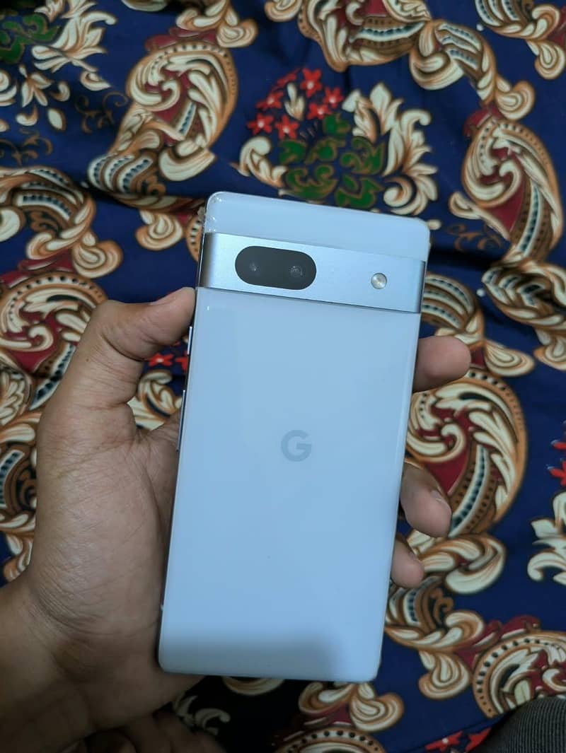 Google Pixel 7a 1