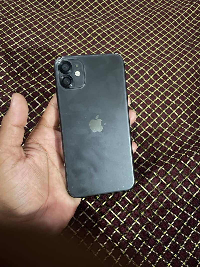 Apple iPhone 11 2