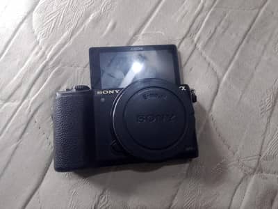 Sony A5100 Mirrorless Camera