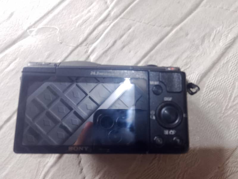 Sony A5100 Mirrorless Camera 3