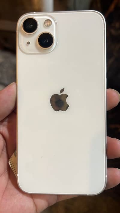 Apple iPhone 13