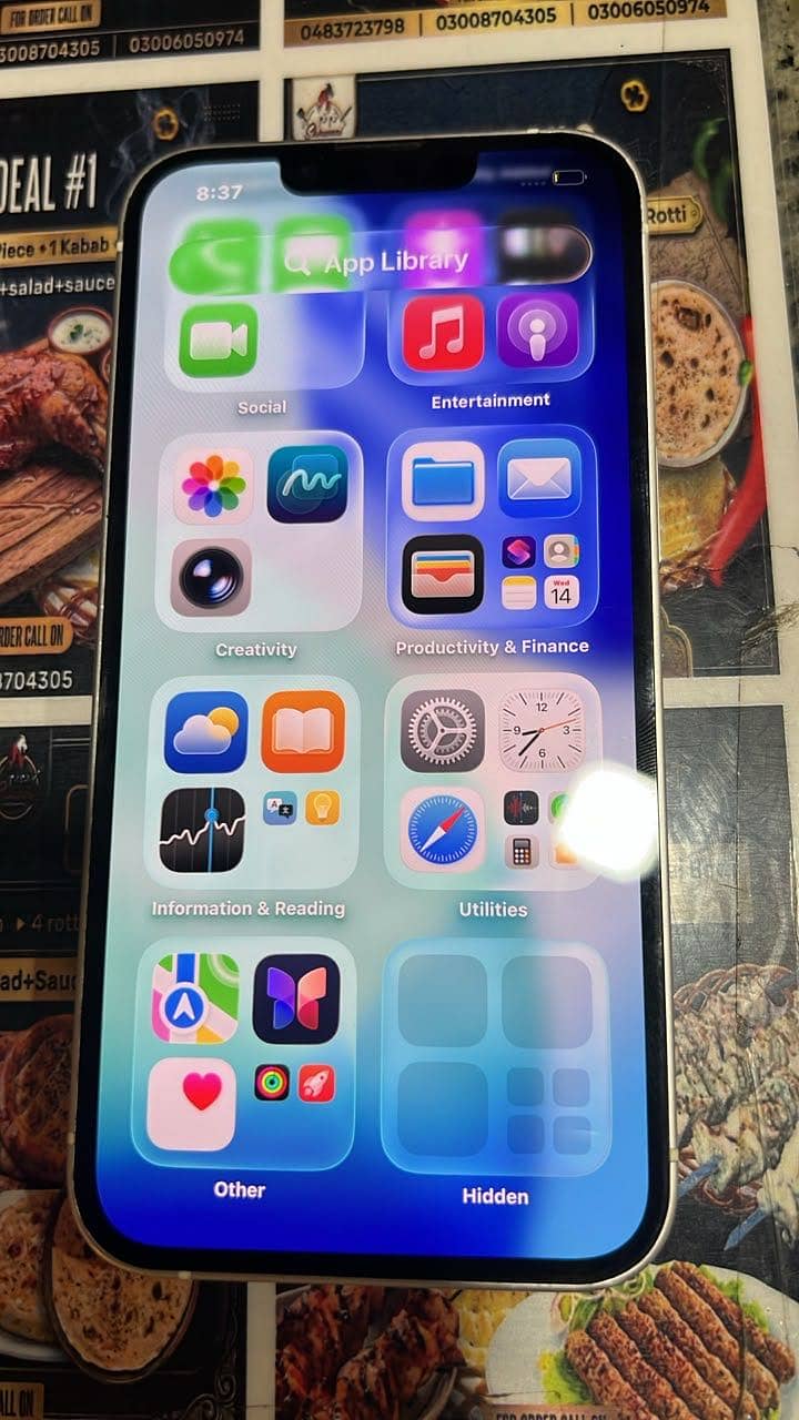 Apple iPhone 13 1
