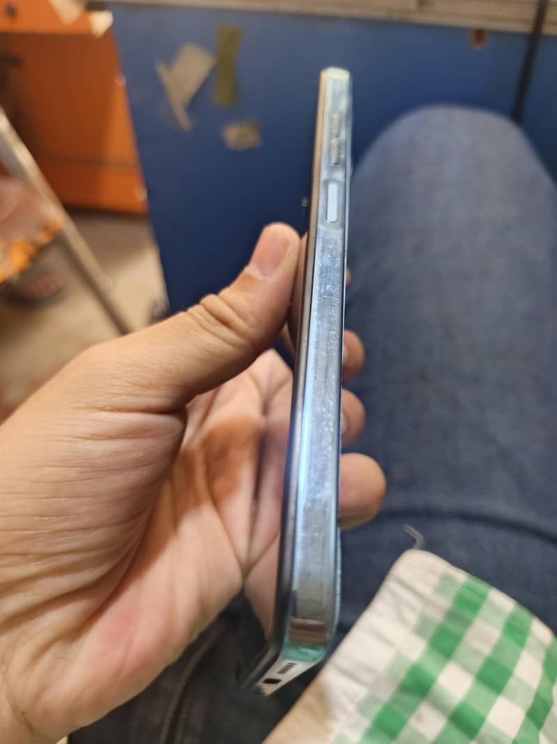 Tecno Spark 20 0