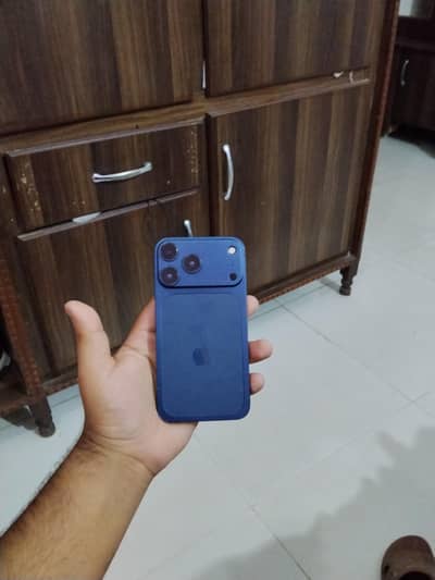 Apple iPhone XR