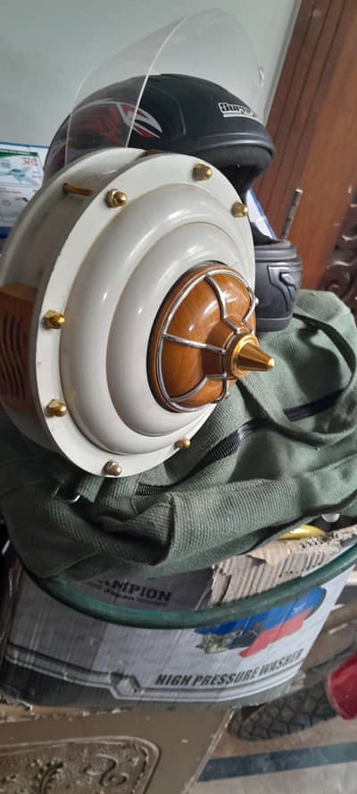 17 Fans for sale good condition