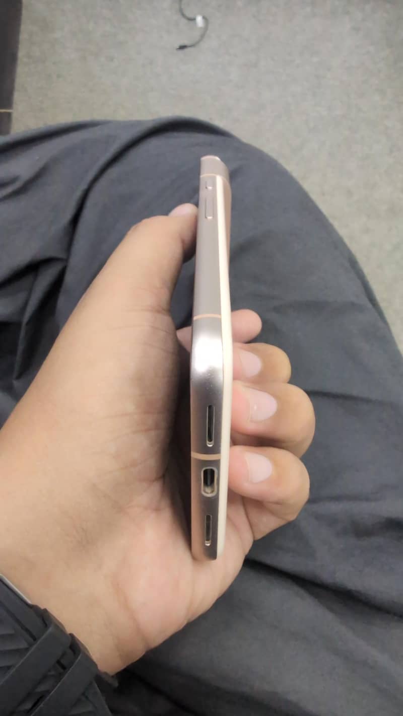 Google Pixel 8 1