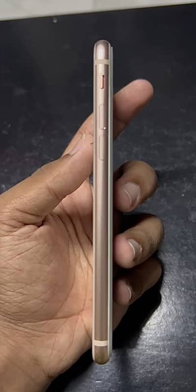Apple iPhone 8