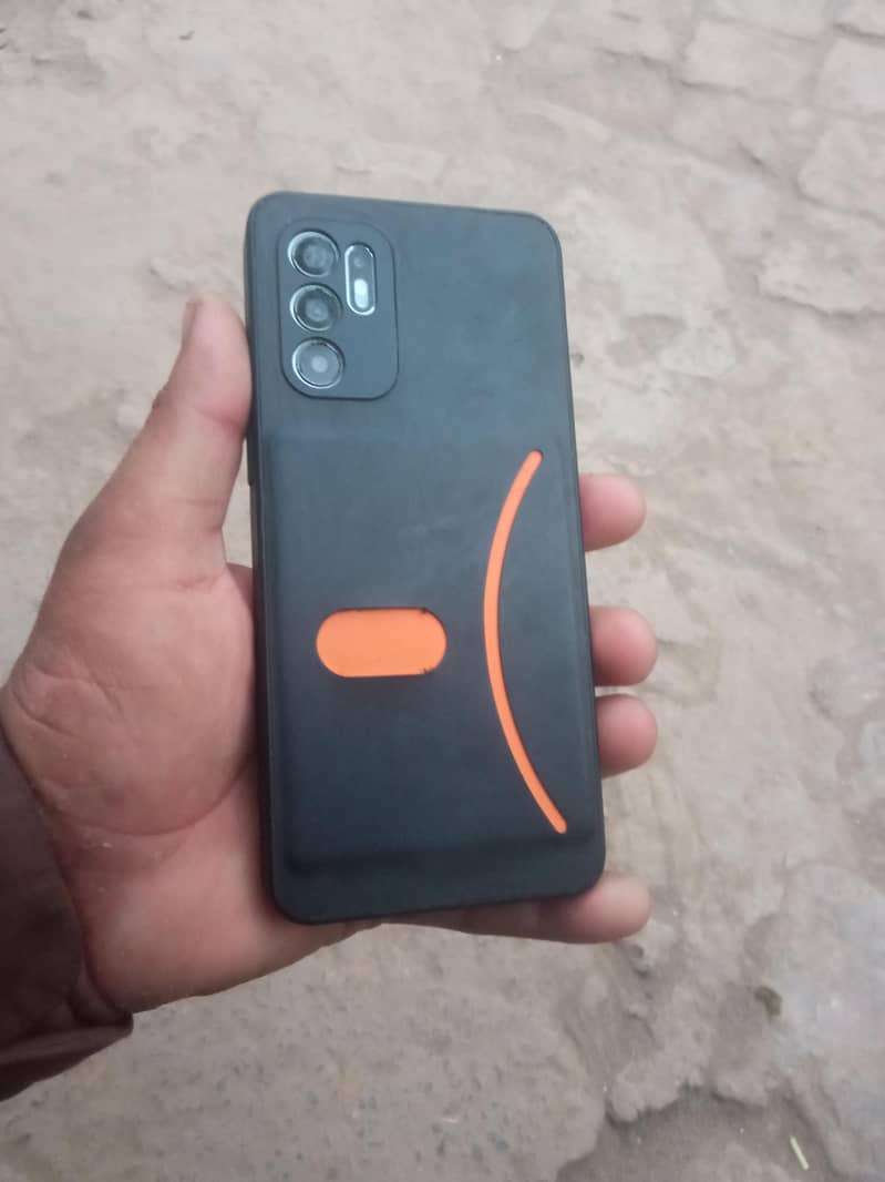 OPPO Reno6 2