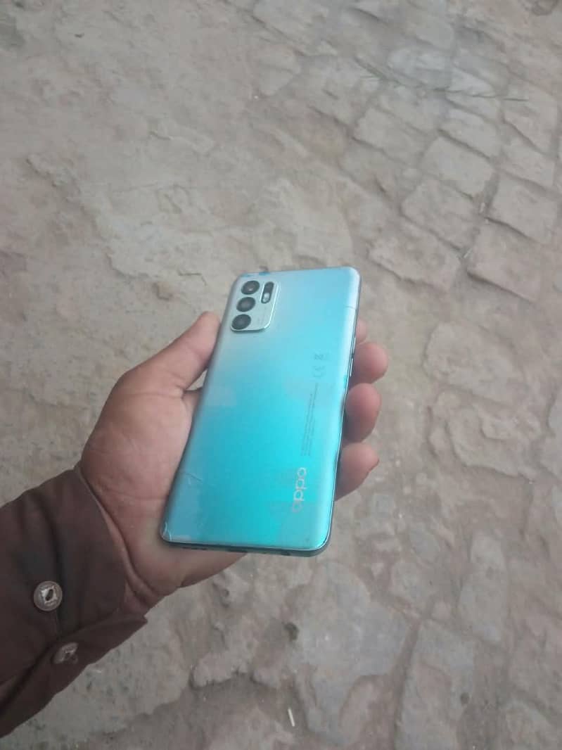 OPPO Reno6 6