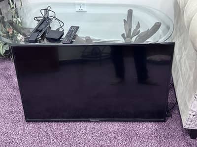 Changhong ruba 40 inch with smart box