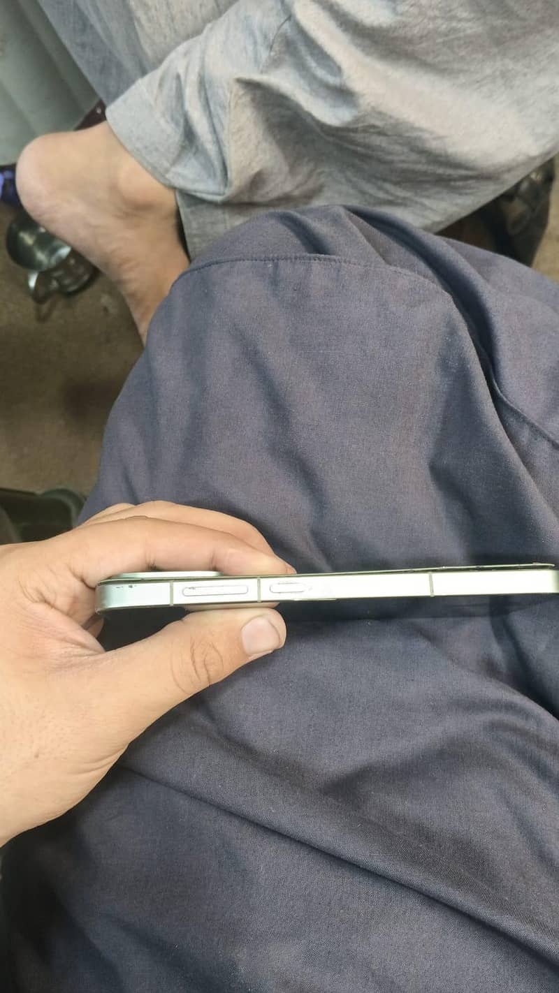 Oneplus 13s 1