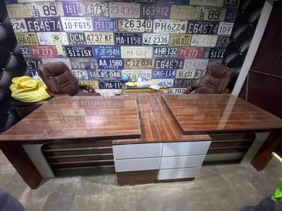 Office tabel for sale