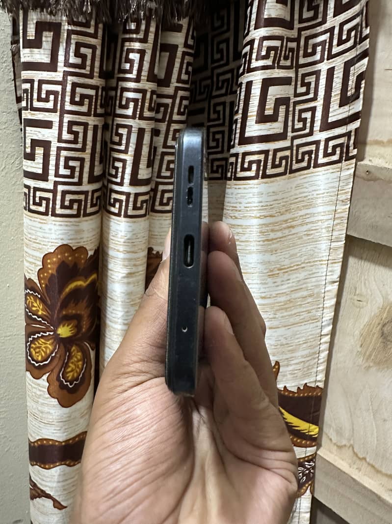 Xiaomi Redmi Note 12 1