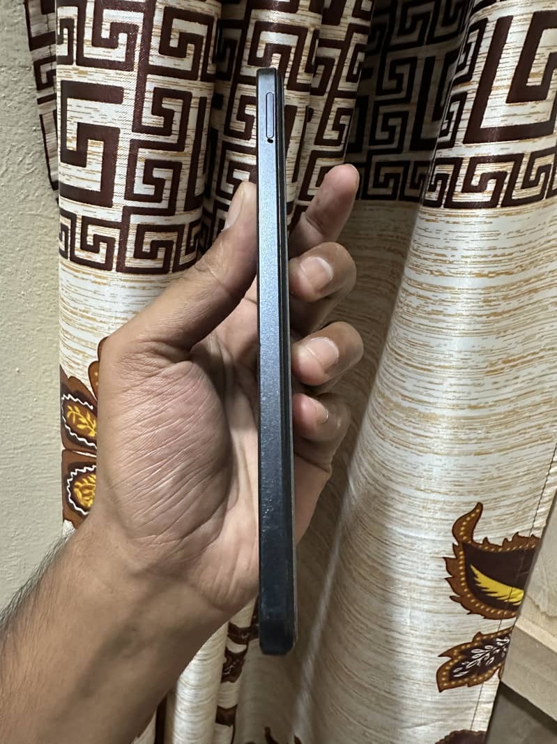 Xiaomi Redmi Note 12 4