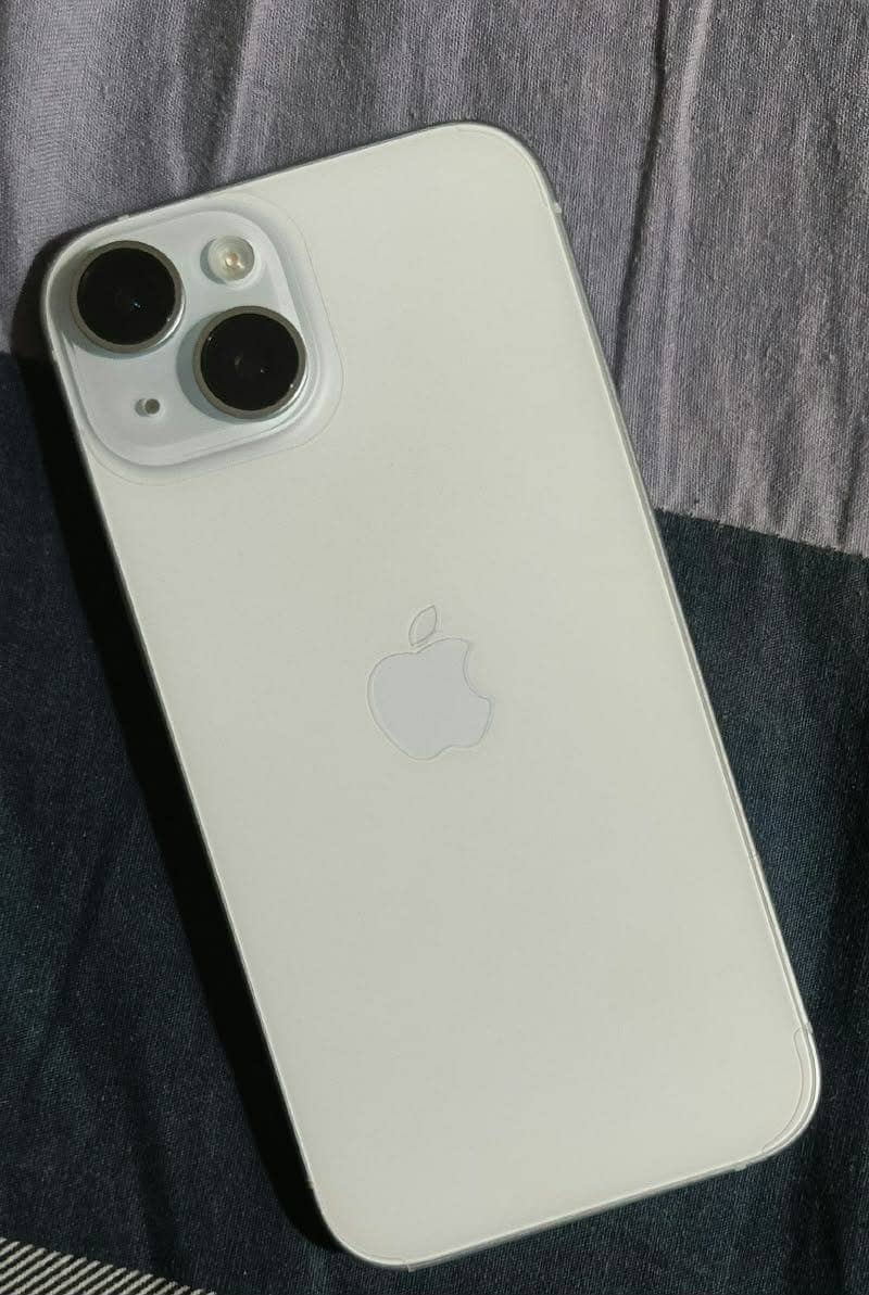 Apple iPhone 15 0