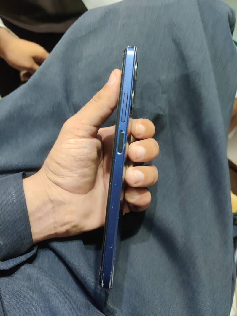 OPPO A17 4