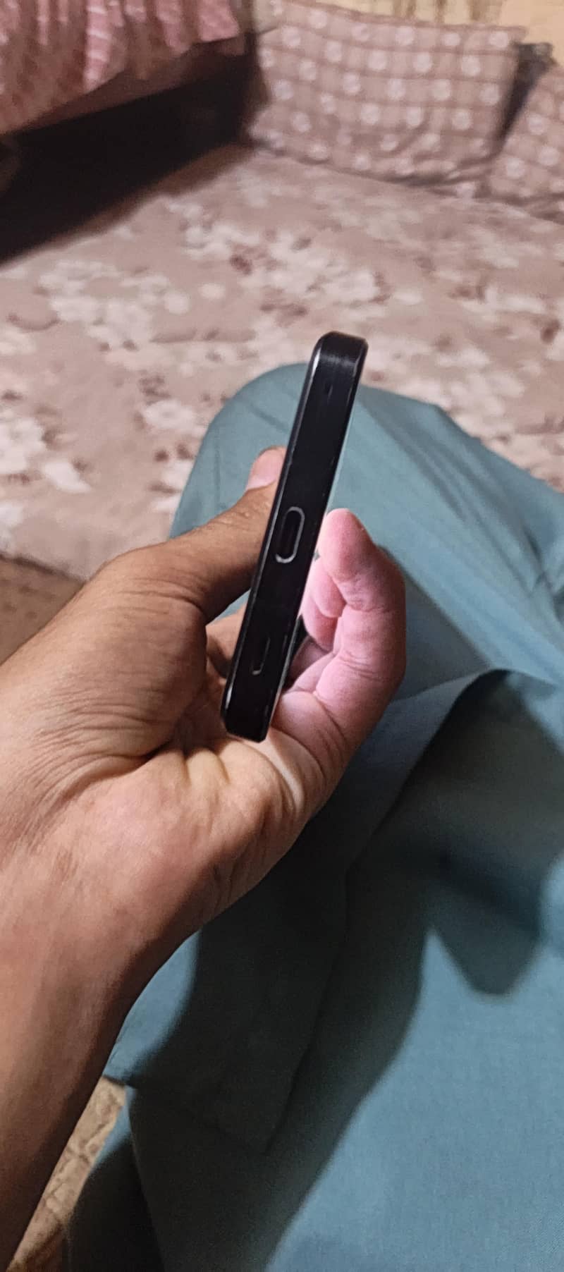 Sharp Aquos R7 3