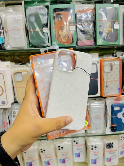 Brand new LV case All models Available
