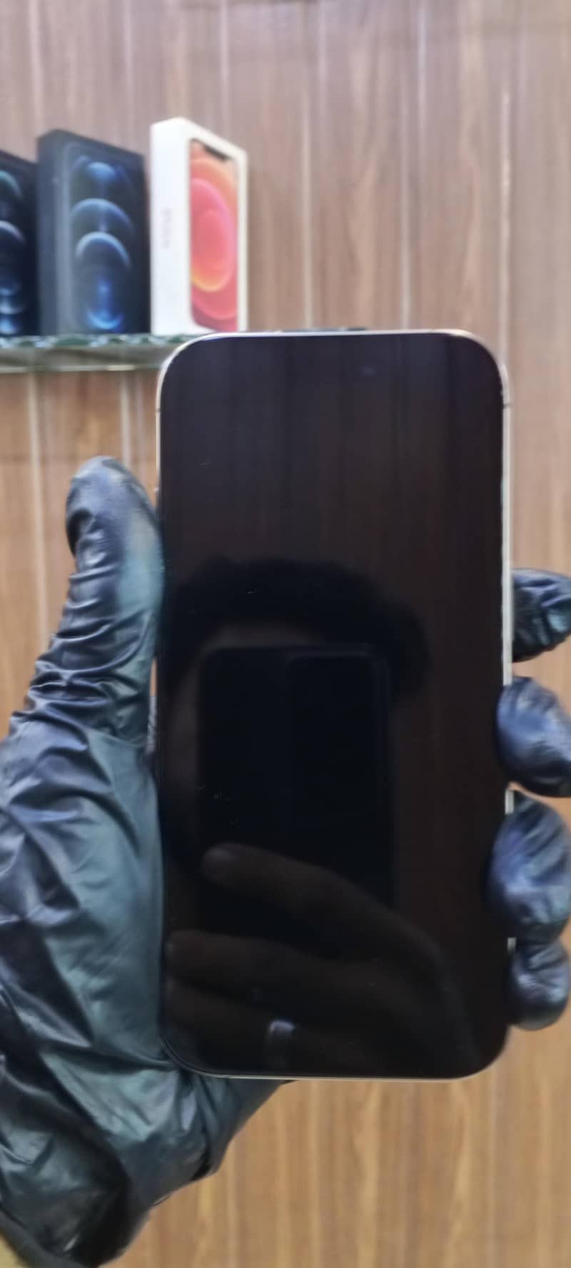 Apple iPhone 16 Pro 5
