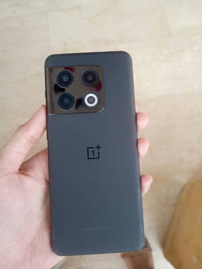 One Plus 10 pro 5 g