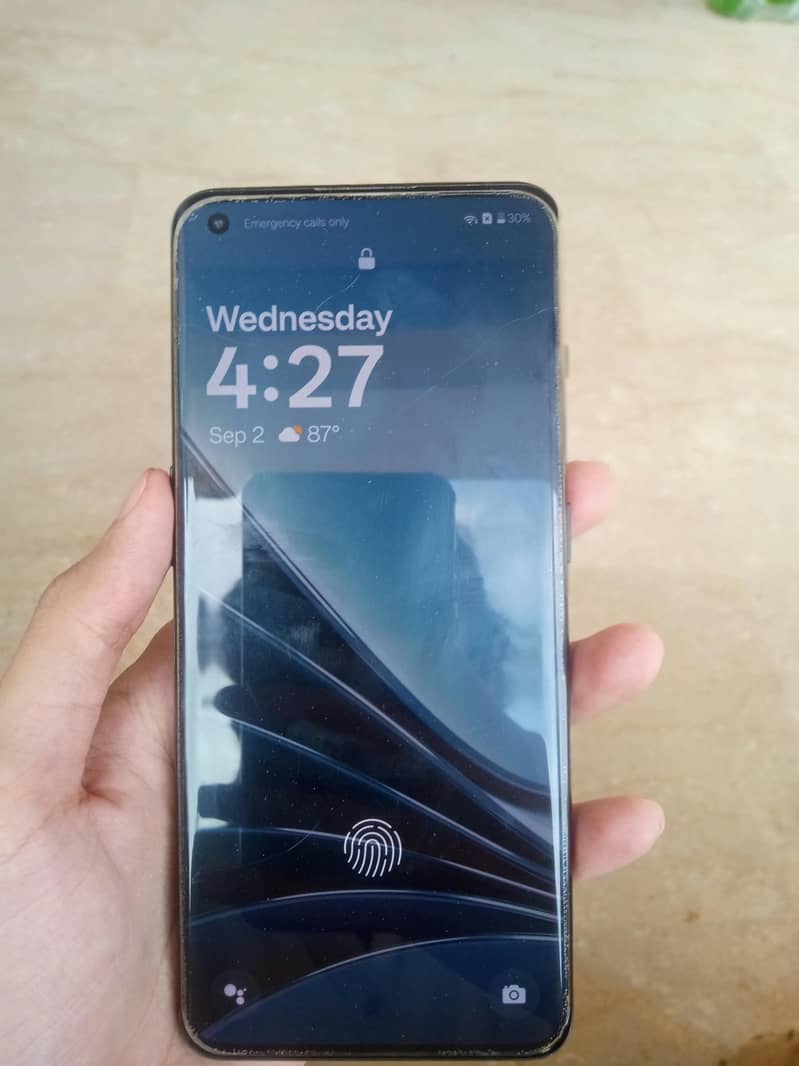 One Plus 10 pro 5 g 3