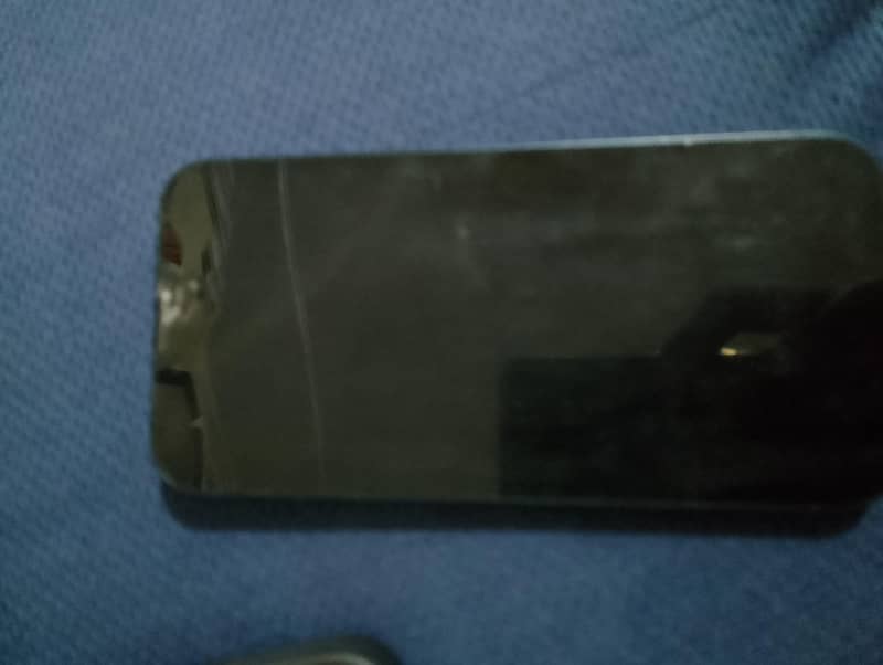 Apple iPhone 14 2