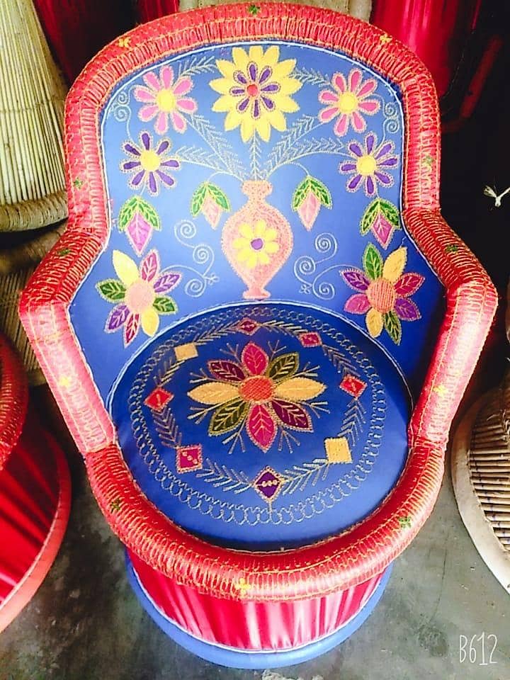 Dara Sofa And Table's 7