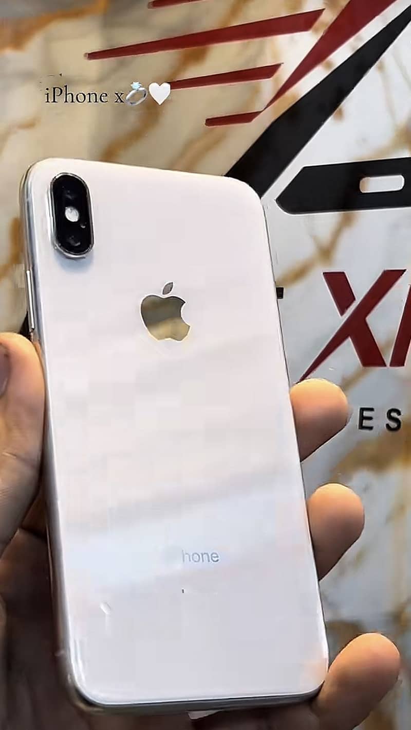 Apple iPhone X 0