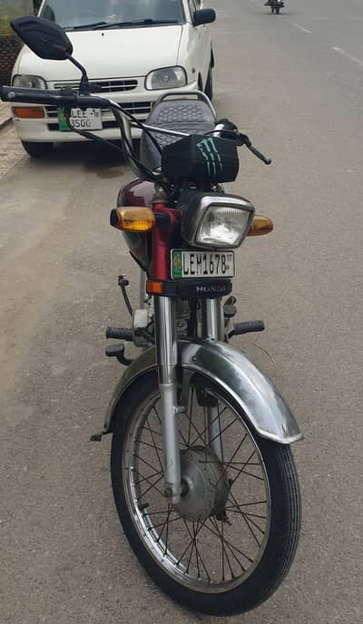 Honda CD 70 2015