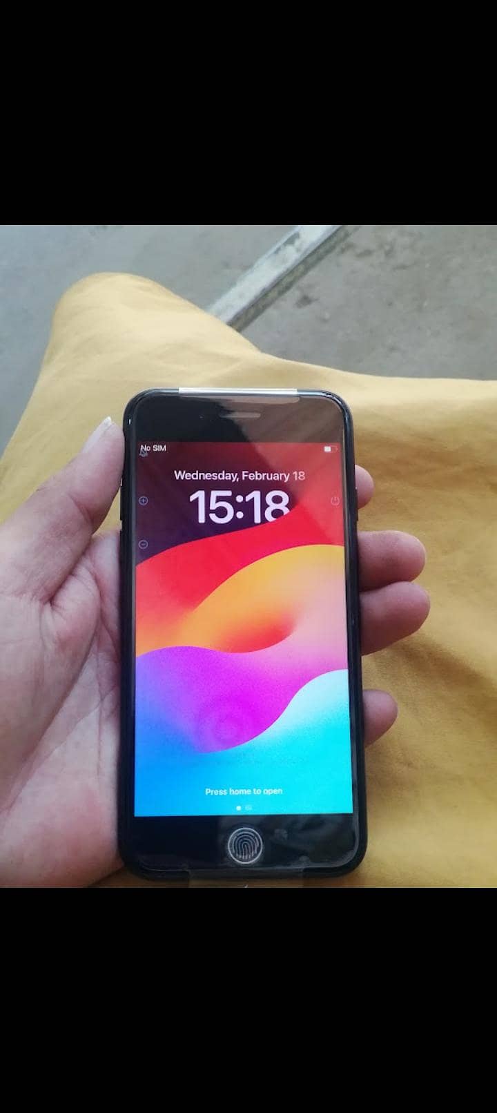 Apple iPhone SE 3 generation 0