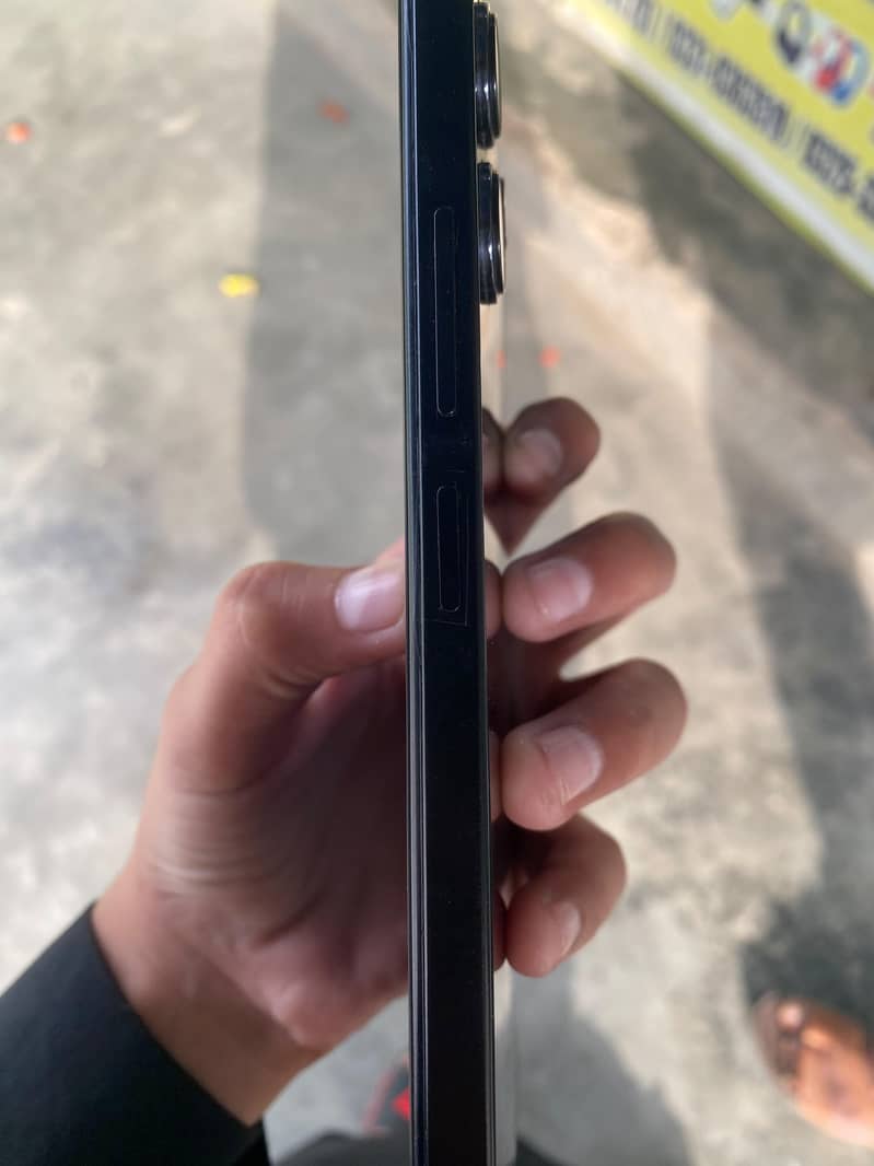 Xiaomi Redmi 12 3