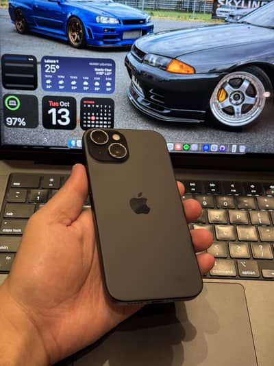 iPhone 15 under Apple Warranty till 2027