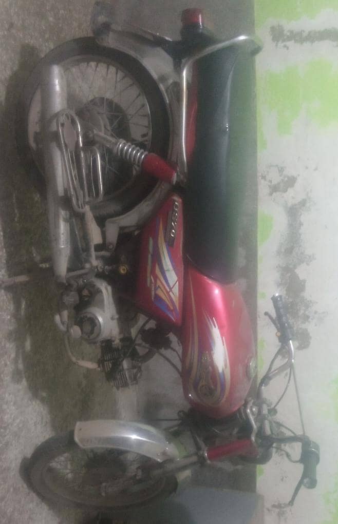 dhoomCD70 1