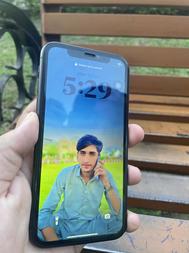 Apple iPhone 11 2