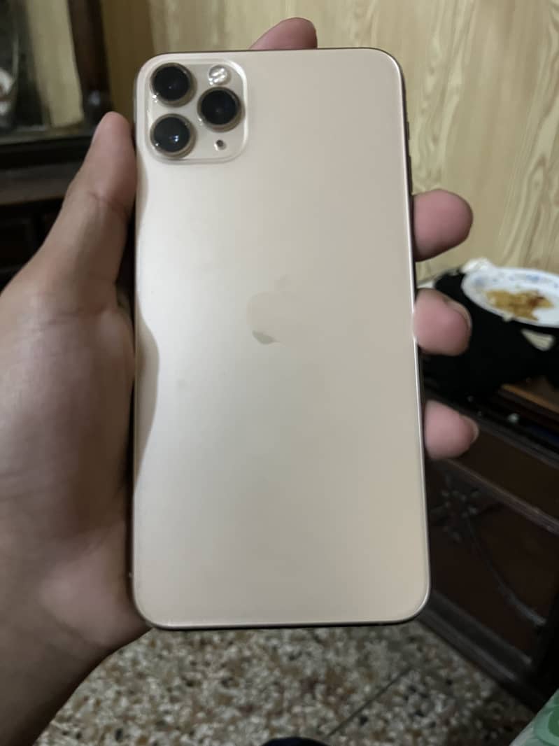 Apple iPhone 11 Pro Max 2