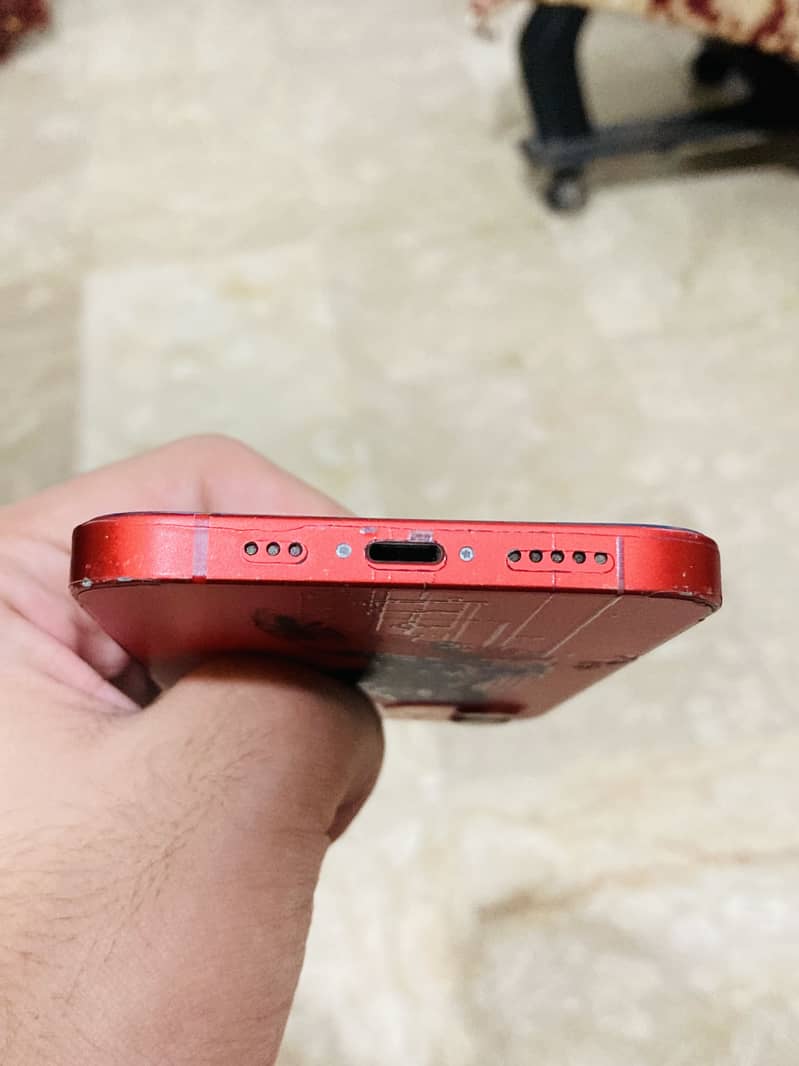 Apple iPhone 12 4