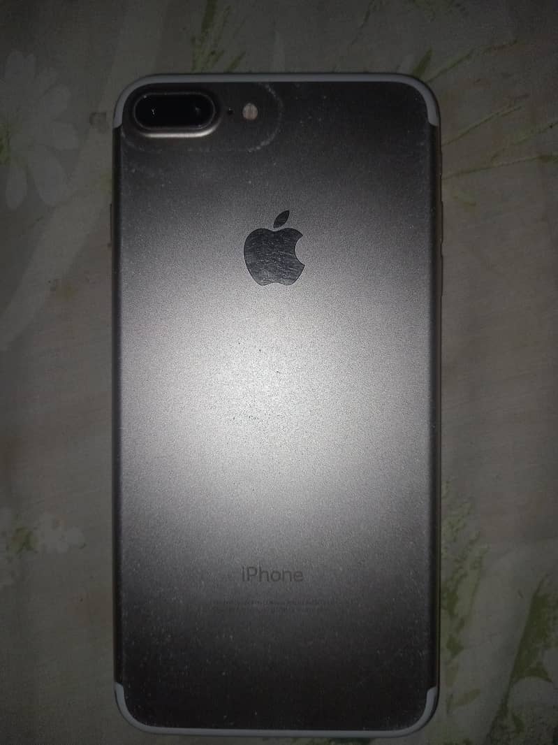 Apple iPhone 7 Plus 0
