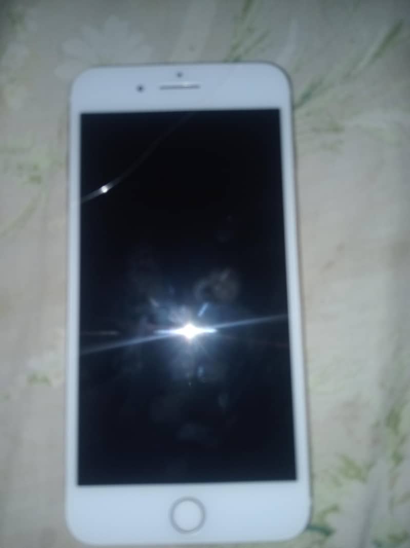 Apple iPhone 7 Plus 4