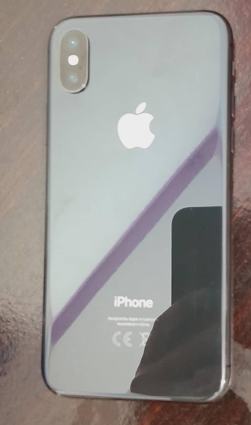 Apple iPhone X 4