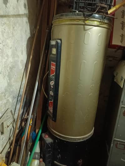 Used Gas Geyser 55 Gallon