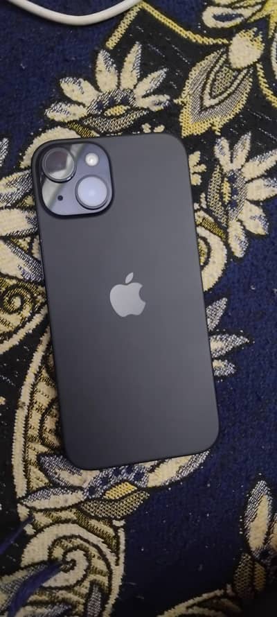 Apple iPhone 15