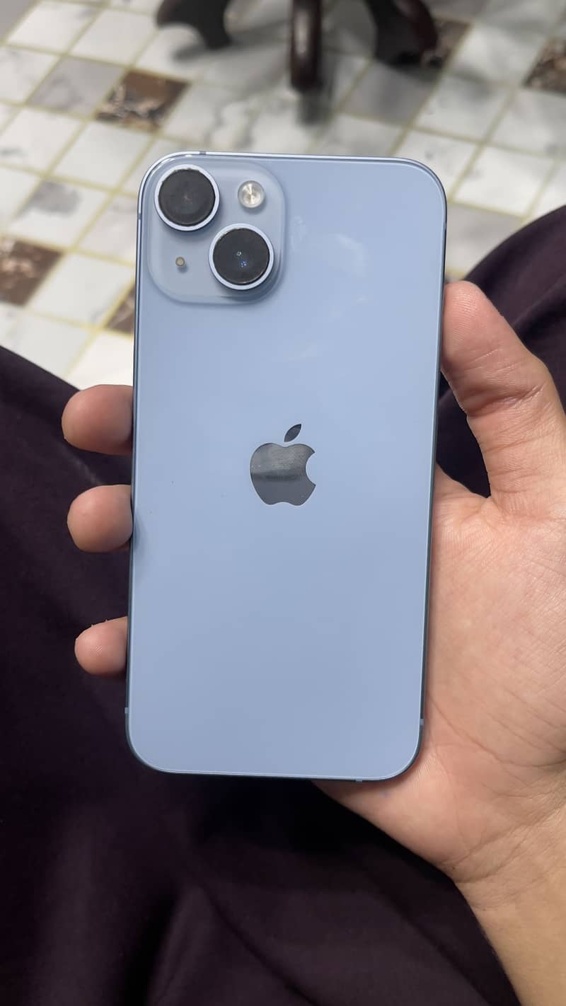 Apple iPhone 14 2