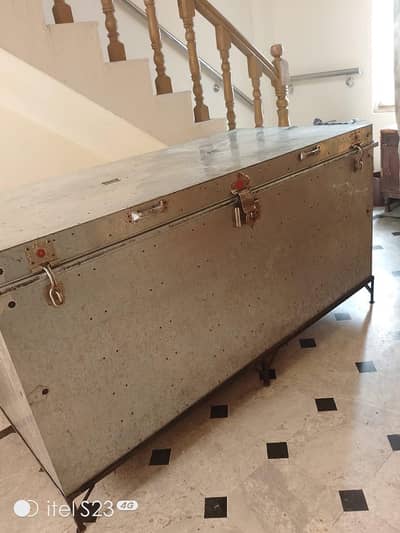 Trunk box with iron stand