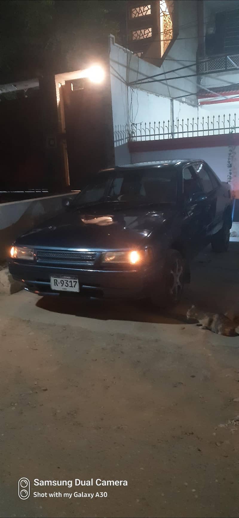 Mazda 323 1990 automatic 3
