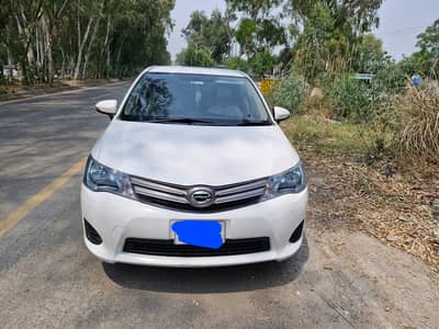 Toyota Corolla Axio 2012