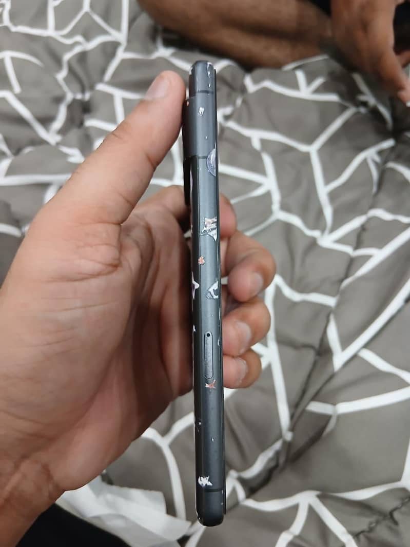 Google Pixel 7 5