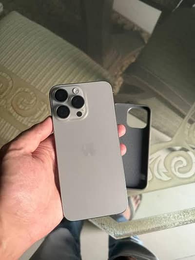 Apple iPhone 15 Pro Max PRIZE NEGOTIABLE