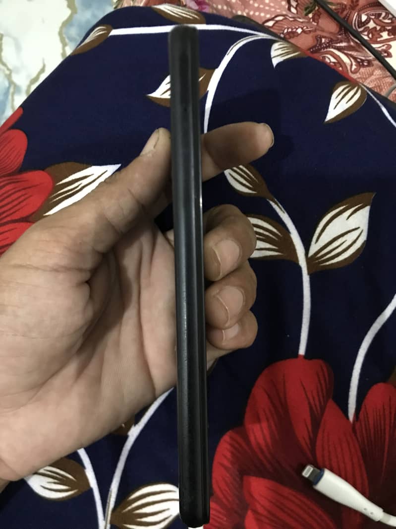 Samsung Mobile A22 5