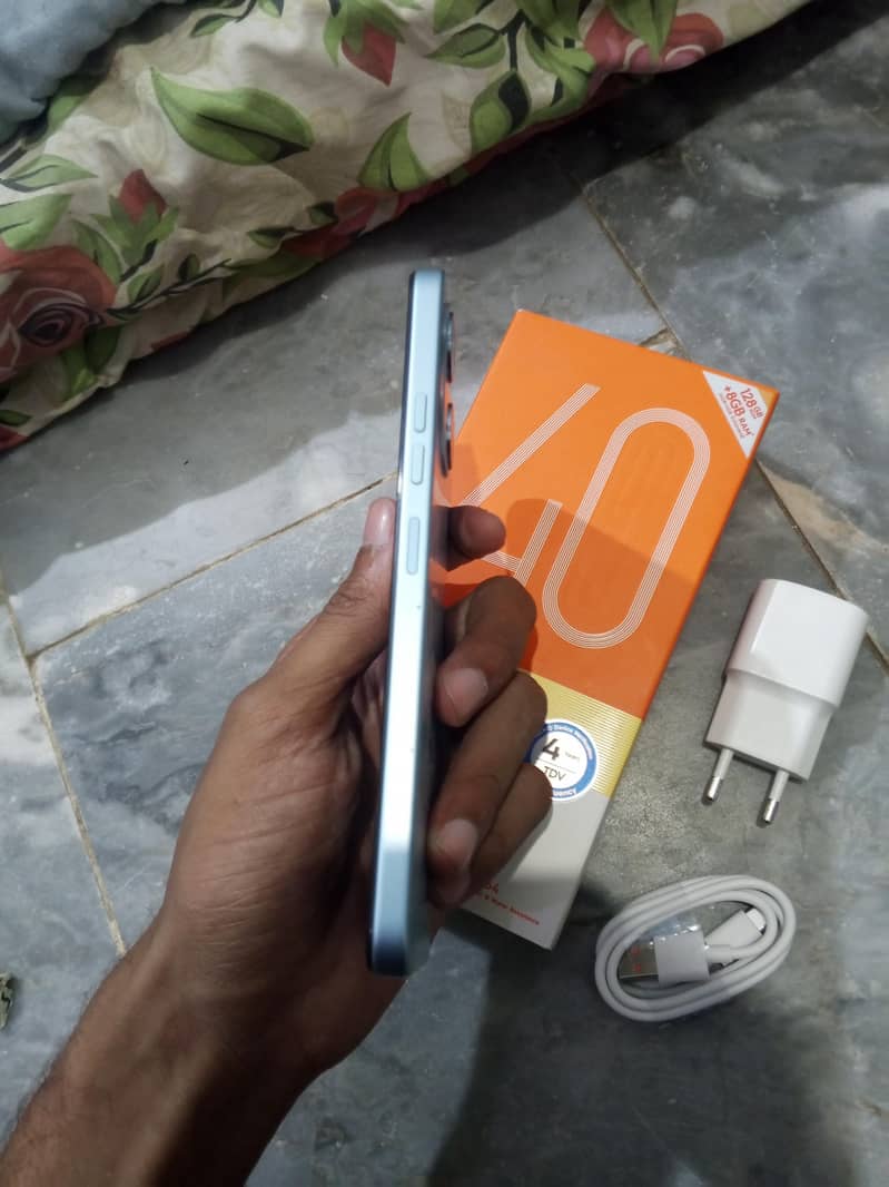 Tecno Spark 40c 3