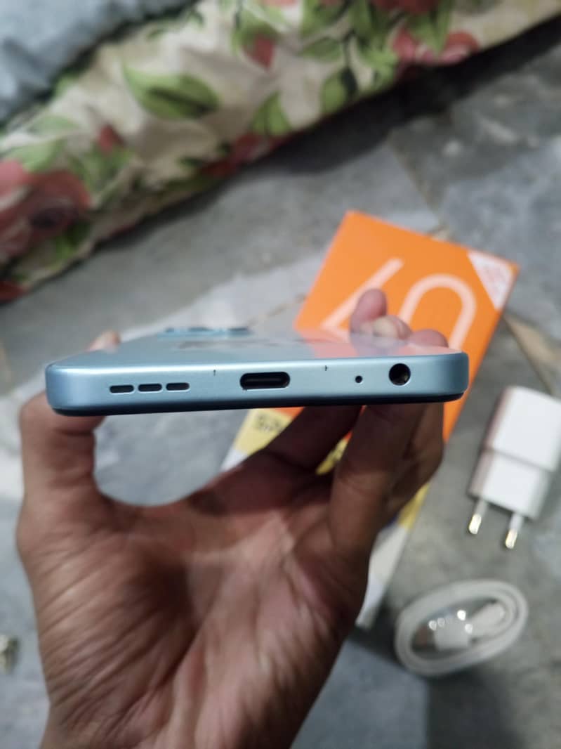 Tecno Spark 40c 4